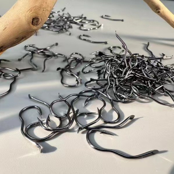 New Type of Flip Fish Hook for Bulk Crucian Carp, Automatic Reversal, Anti-Falling Hook, Barbed Crucian Carp Fishing Hook