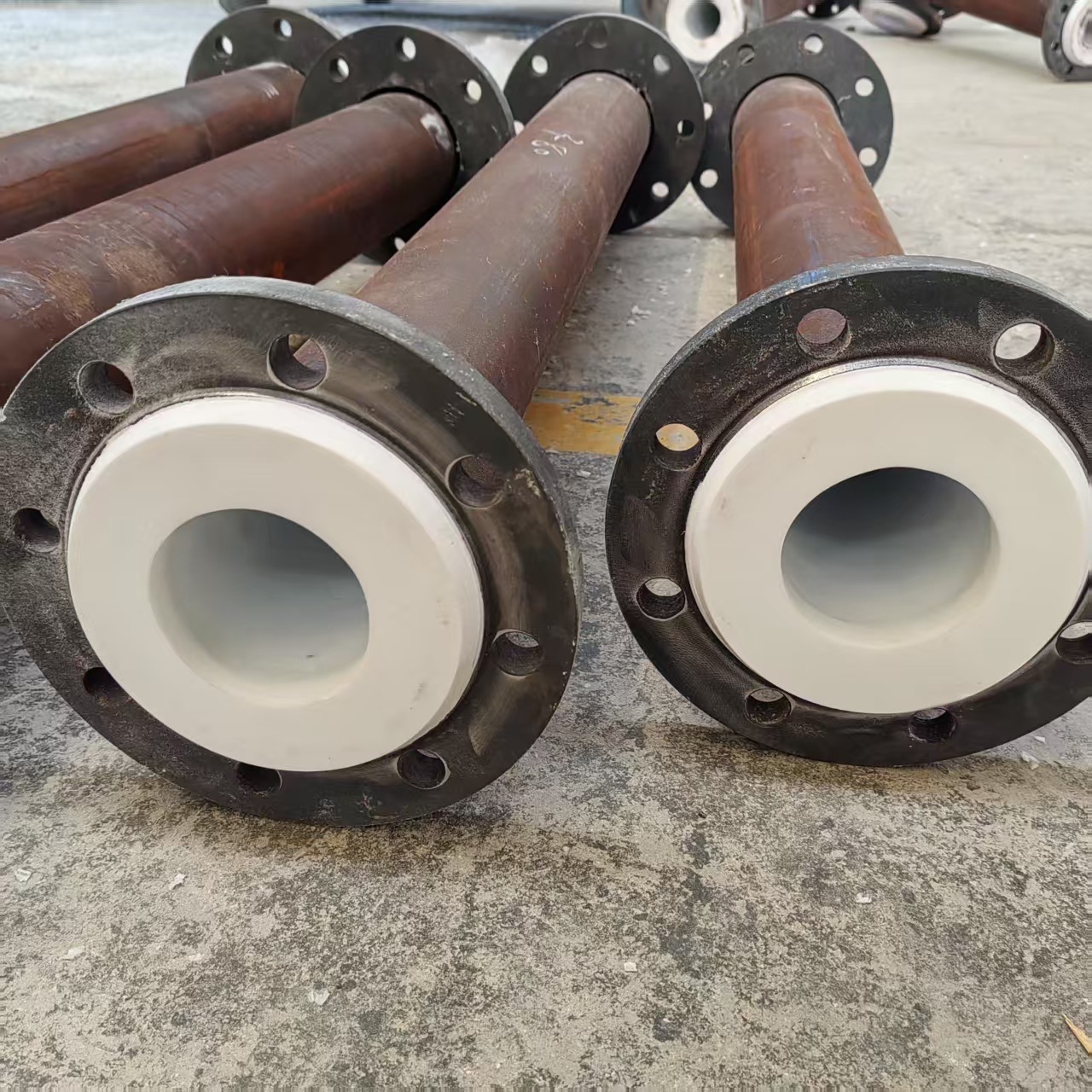 Ptfe Lined Pipes, Ptfe Lined Steel Pipes, Ptfe Lined Chemical Pipes, High Temperature Resistant, Acid and Alkali Resistant Chemical Pipes, Steel Lined Ptfe Pipes