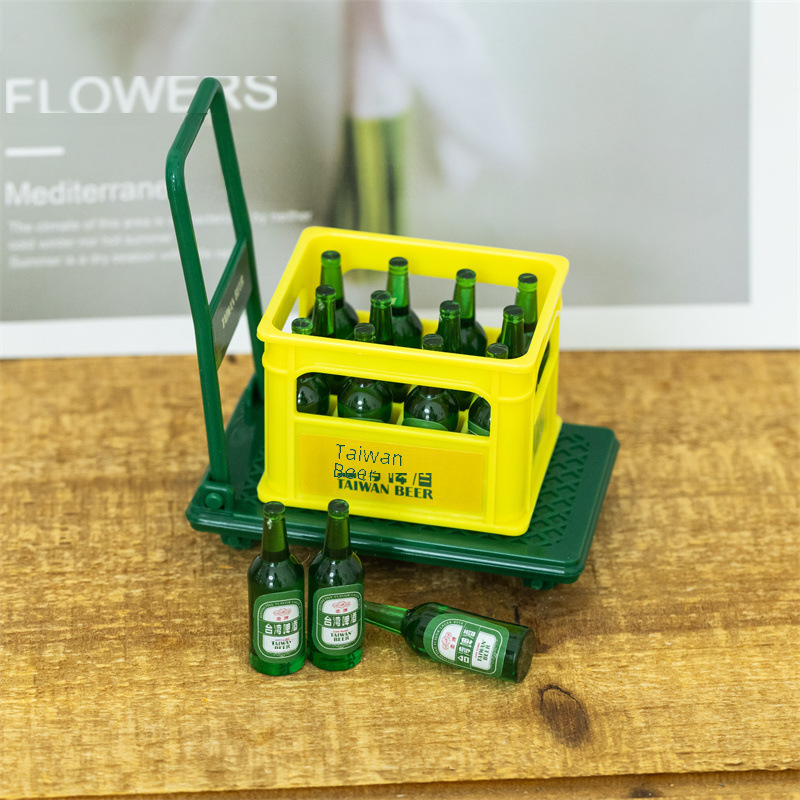 Microscale simulation Macao Taiwan beer trolley suit doll house DIY scene shooting props toy store