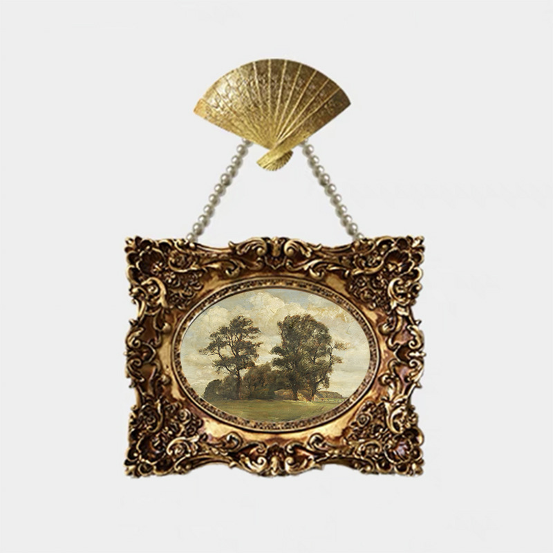 Retro European-style hollow embossed resin photo frame home wall decoration retro carved wall decoration wall hanging photo frame