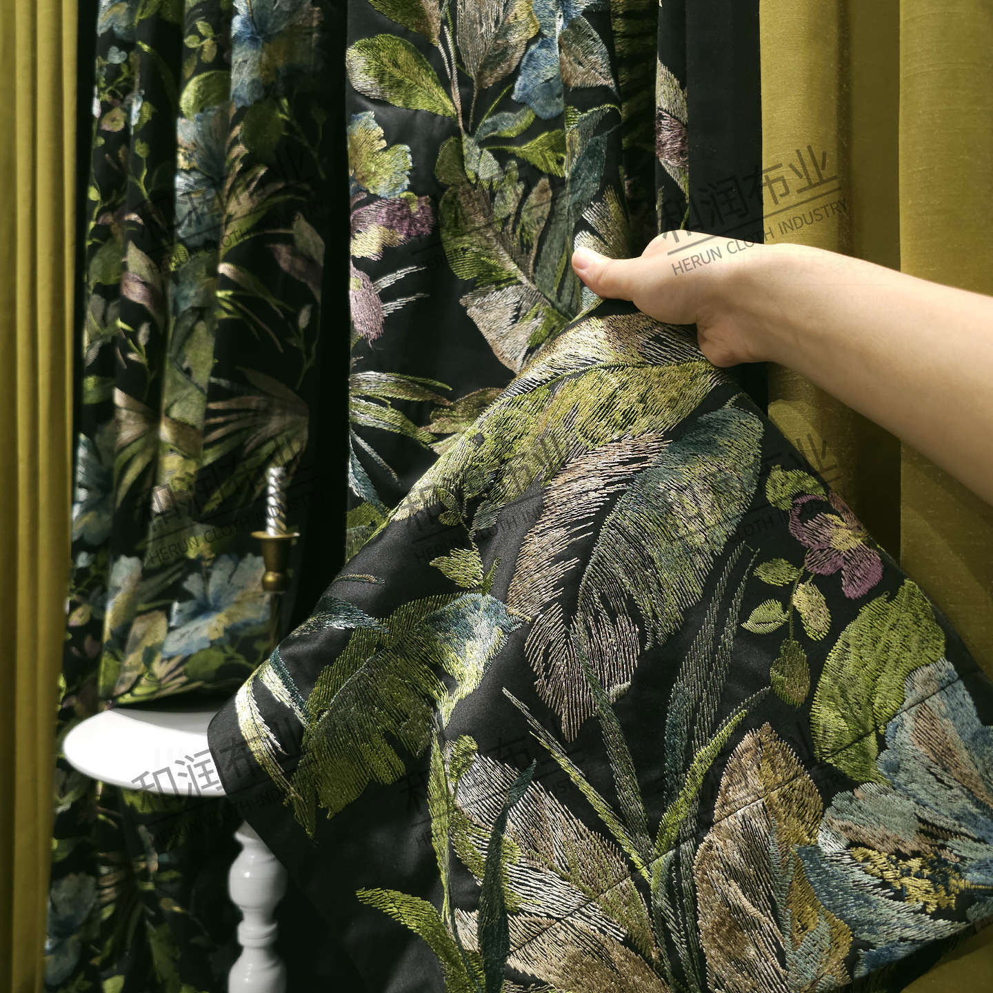 French Retro Luxury Embroidered Curtains Green Living Room High-End Villa American Soft Decoration Living Room Bedroom New Chinese Style