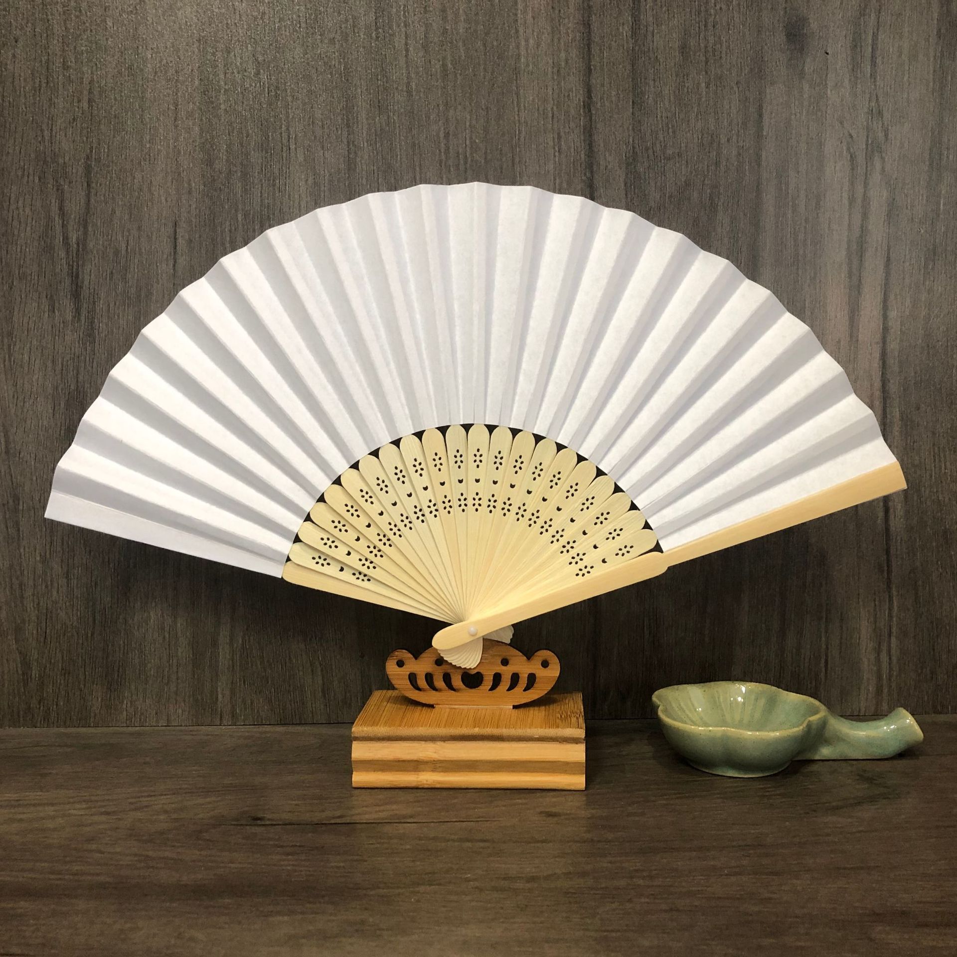 Manufacturer Wholesale Folding Fan White Paper Fan Folding Fan Wedding Advertising Blank Paper Fan Ready Stock Pure Color Paper Blank Bamboo