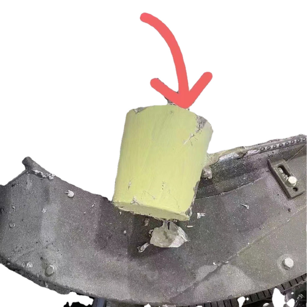 Die-casting Crucible pot high temperature automatic soup spoon coating covering agent cast iron Crucible high temperature corrosion resistant coating spoon