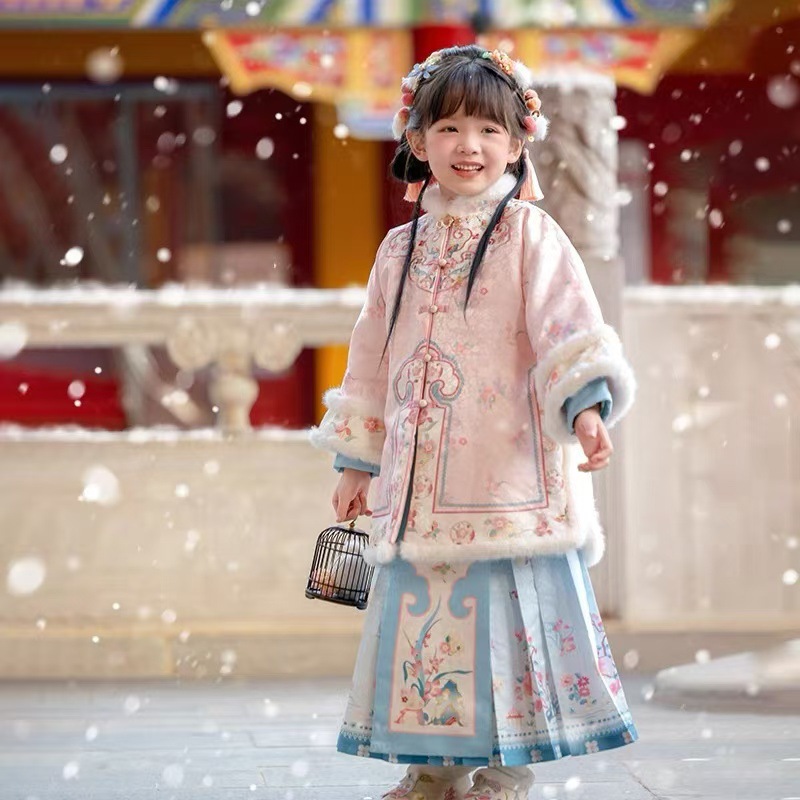 Ханфу для девочек, зимний стиль 2025, утолщенный комплект юбки в стиле Мин для детей, древний костюм для девочек, новогодний наряд в стиле феи