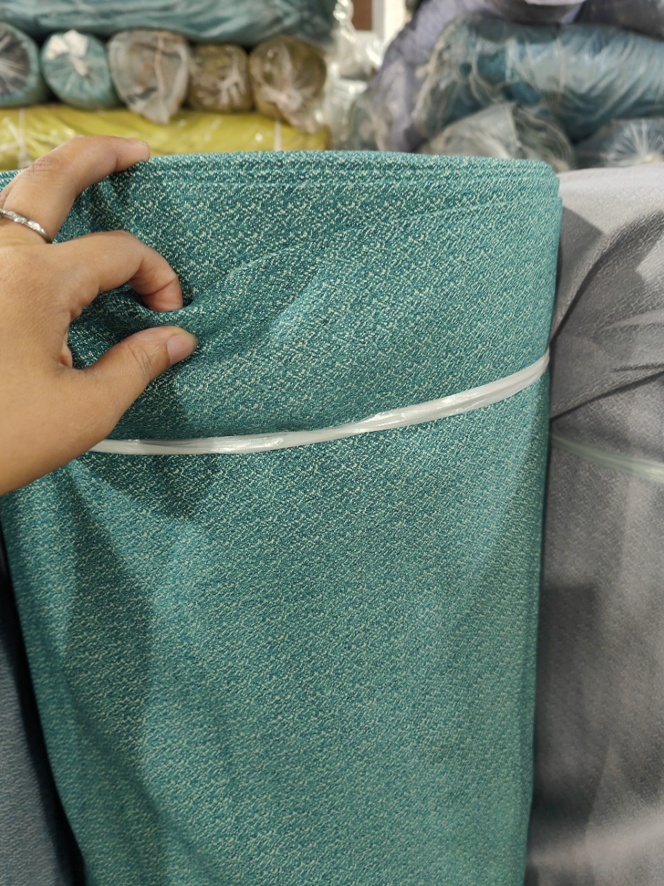 Warehouse Stock Curtain Fabric Cheap Treatment Supply Light Spinning City Market Wholesaler Quality Meter Count Guaranteed