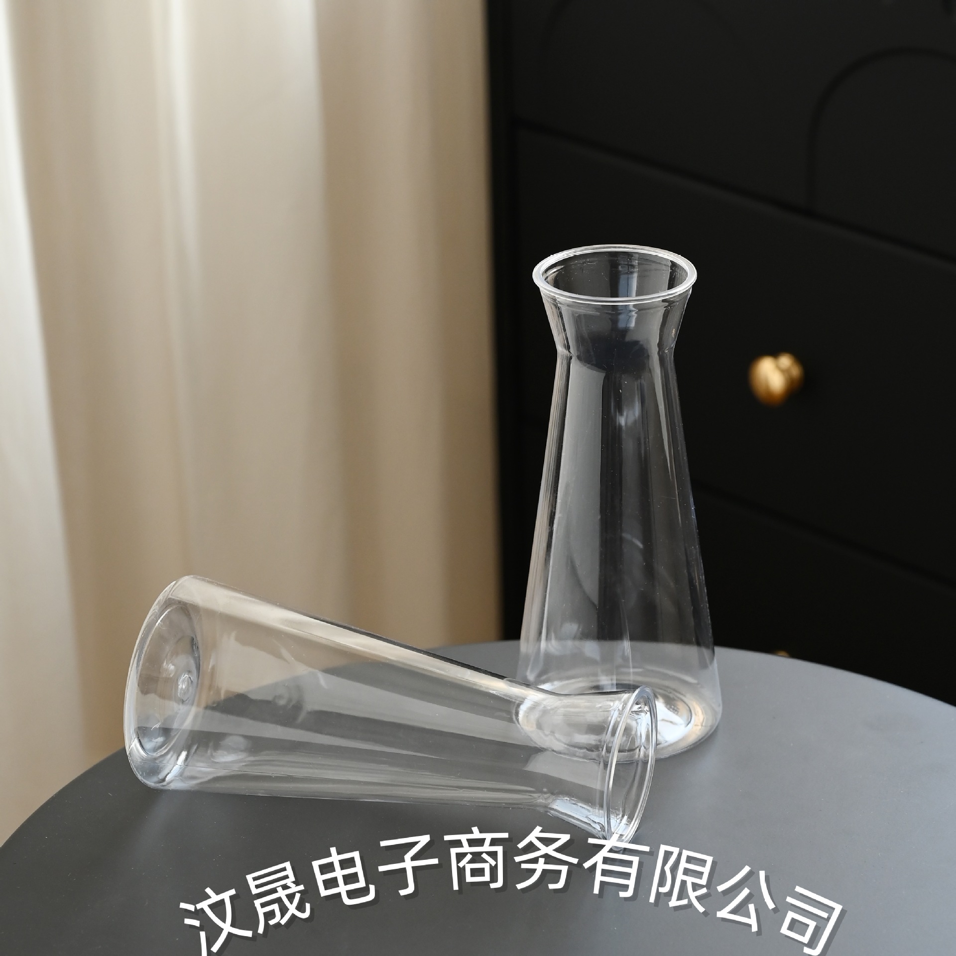 Cross-Border Wholesale New Flat Tapered Plastic Vase Nordic Modern Desktop Decoration Flower Arrangement Hydroponic Transparent Vase