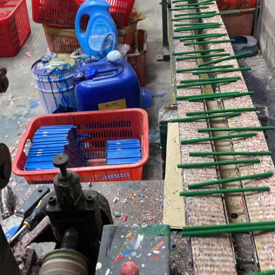 Factory in stock colorful no-cutting pen pull line crayon roll paper point pen clothing positioning marker wholesale