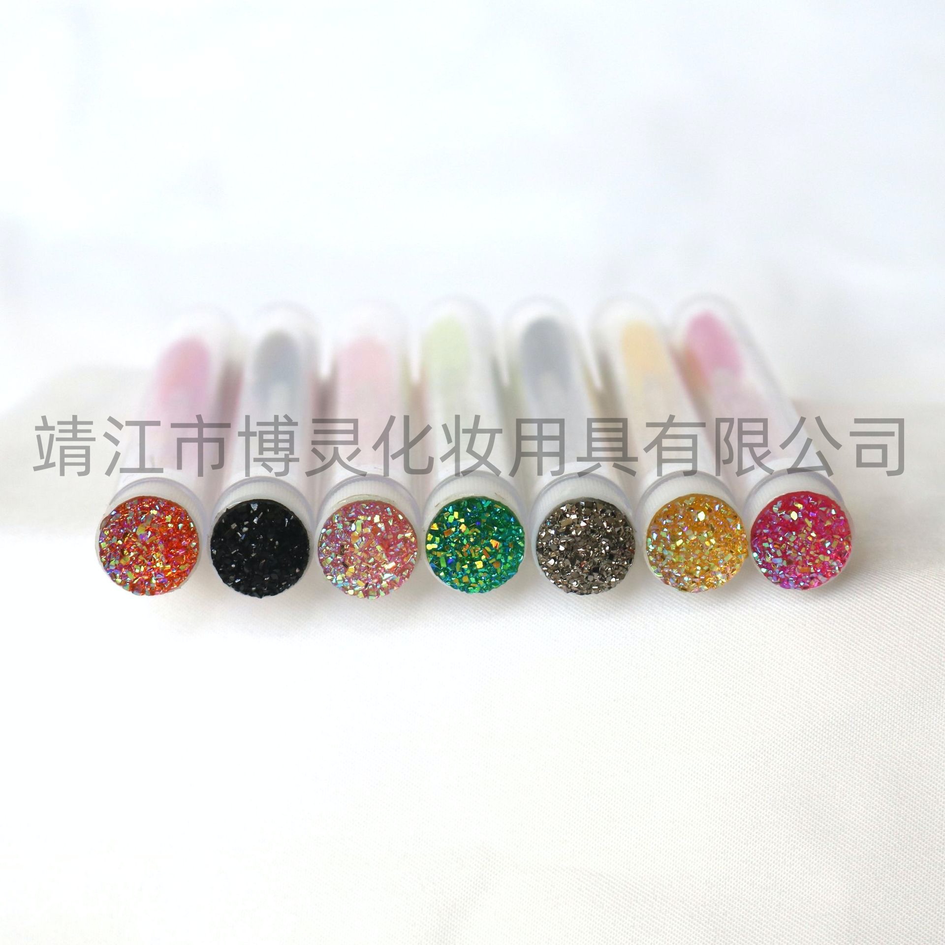 Disposable test tube sticker drill mascara brush independent packaging nipple can freely change the shape of portable eyelash roll