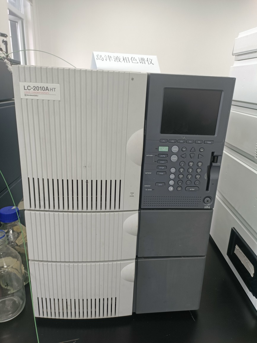Жидкостный хроматограф Shimadzu Lc-2010Aht