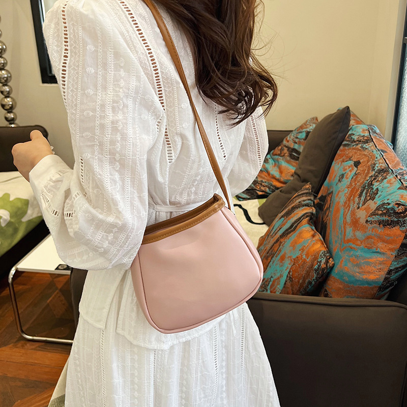 2024 New Crossbody Bucket Bag Simple Textive Shoulder Fashion Casual Small Satchel Mini Lipstick Saddle Bag Women