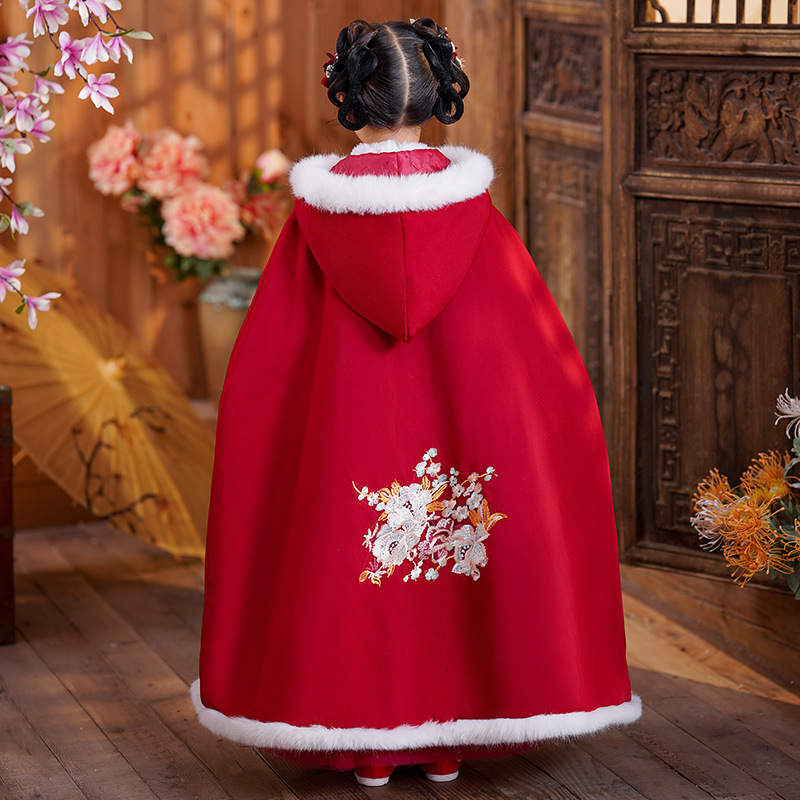 Girls' Hanfu Winter New Year Outfit Autumn/Winter Traditional Style 2025 New Ancient Costume Winter Children's New Year Tang Suit