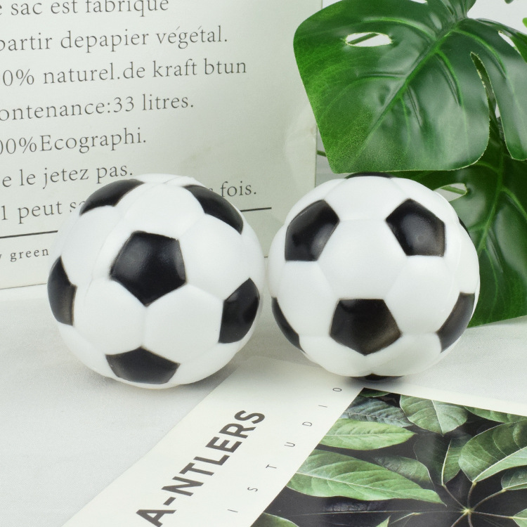 Children's football team scene cake baking decoration boy god birthday cake plug-in plastic football decoration