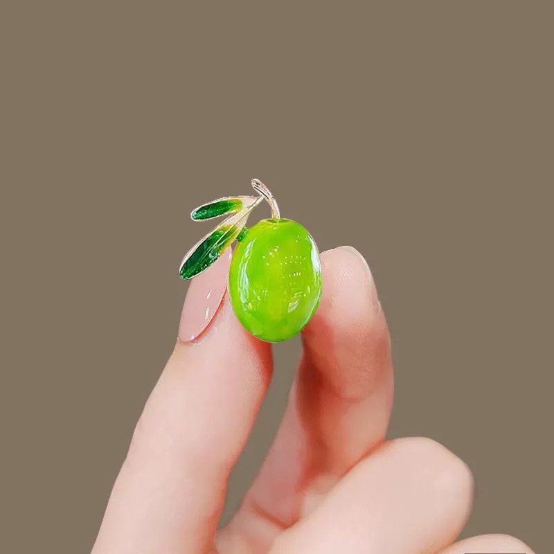 Japanese Cute Cherry Fruit Brooch Trendy Niche Strawberry Design Sense Lemon Pin Collar Needle Anti-running Buckle Cardigan