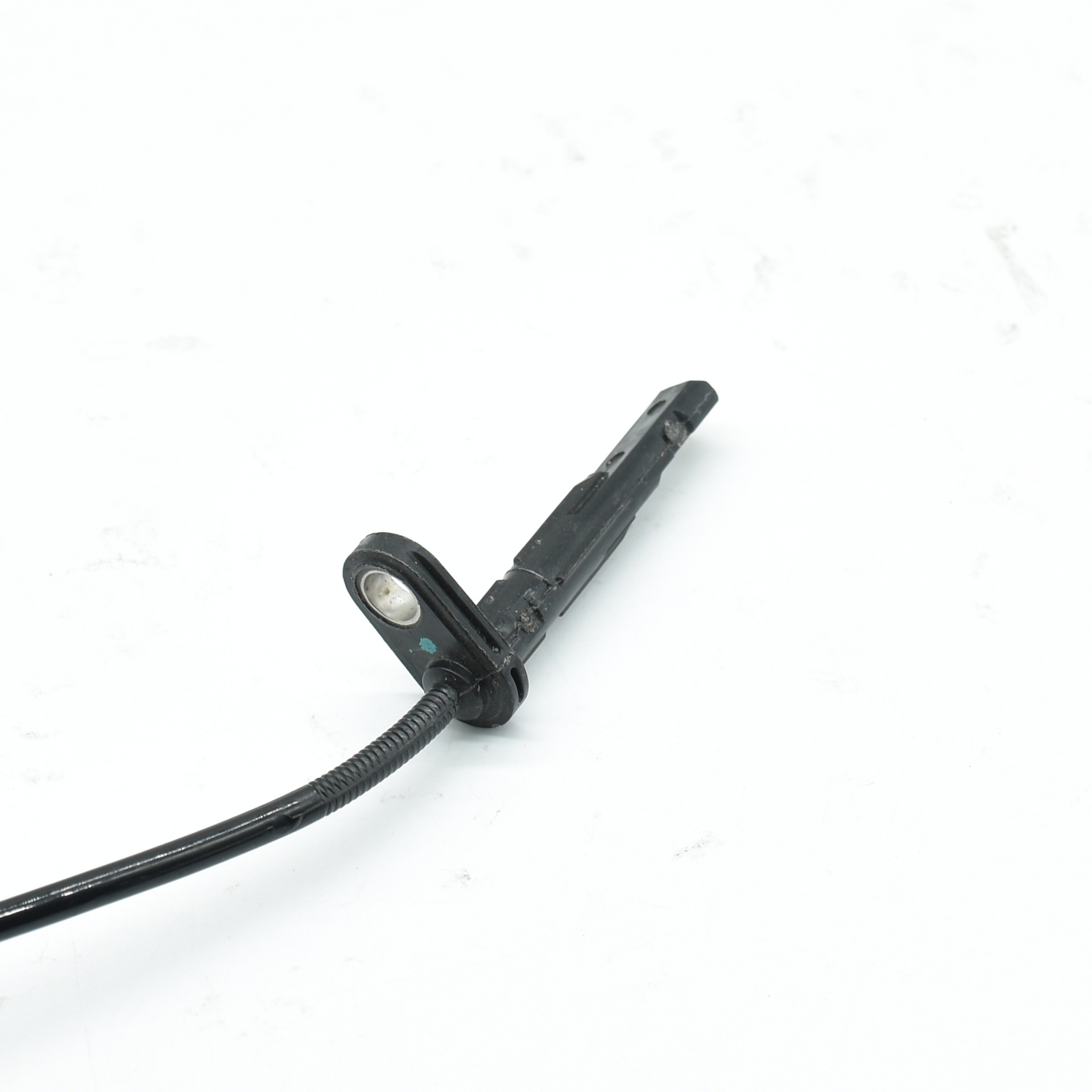 Cross-border supply 20811371 suitable for GM Chevrolet car accessories ABS sensor SS11516