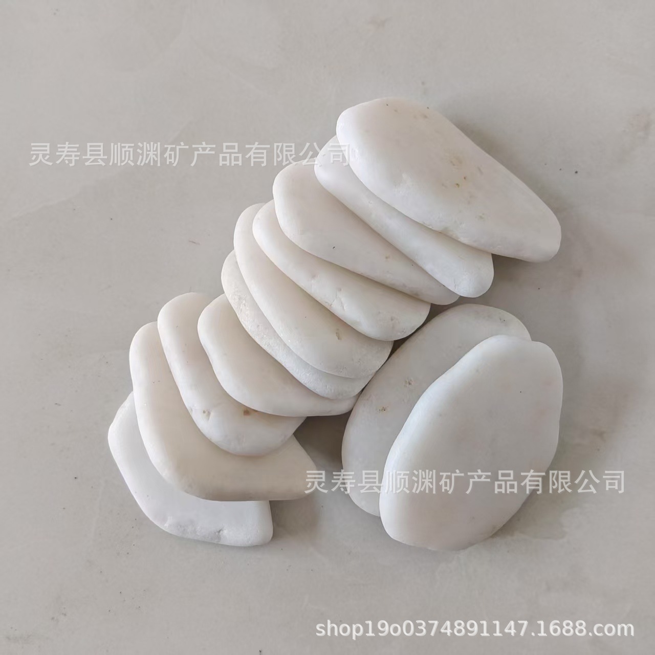 White Graffiti Rock Painting Stone DIY Creative Painting Stone Piece Asymmetrical 3-8 Hand-Painted White Stone Piece