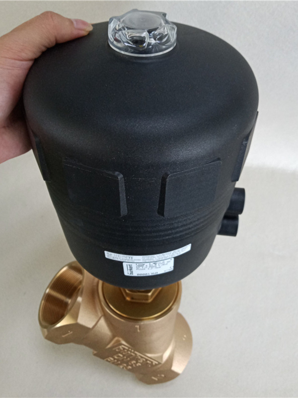 Burkert 2000 Pneumatic Angle Seat Valve G21/2*2/2 Normally Closed, Dn65, Ptfe Burkert 00001368