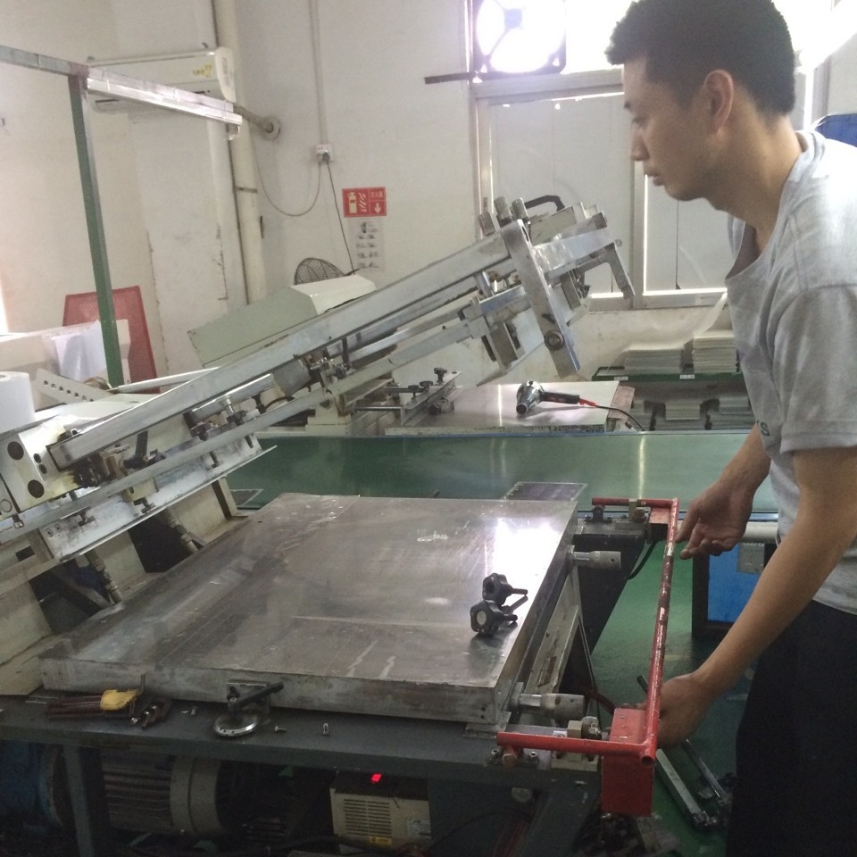 Предоставляем услуги по обслуживанию и капитальному ремонту машин для шелкографии