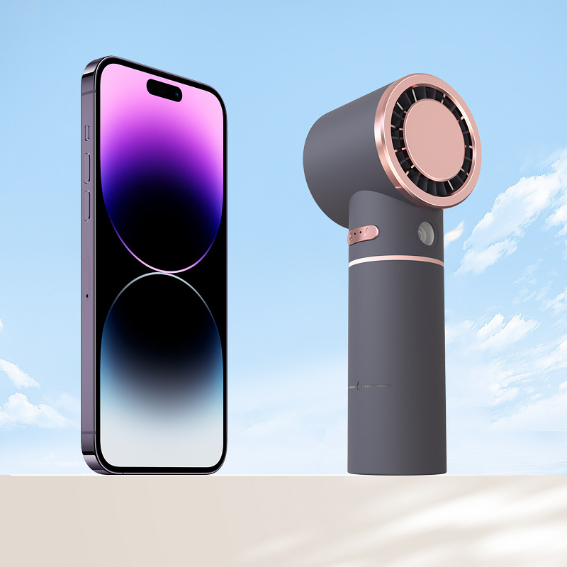 Технология задает новый тренд: холодный полупроводниковый компрессор, вентилятор для увлажнения, необходимый умный артефакт для лета