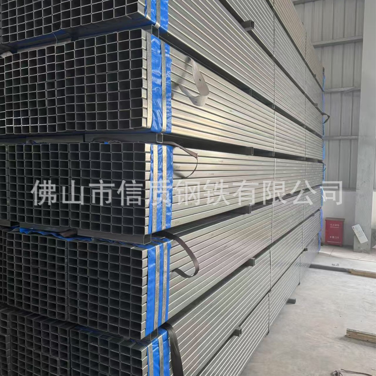 Zinc-Aluminum-Magnesium Square Tube Thin-Walled Industrial and Commercial Photovoltaic Bracket Zinc-Aluminum-Magnesium Square Tube Greenhouse Zinc-Aluminum-Magnesium Square Tube