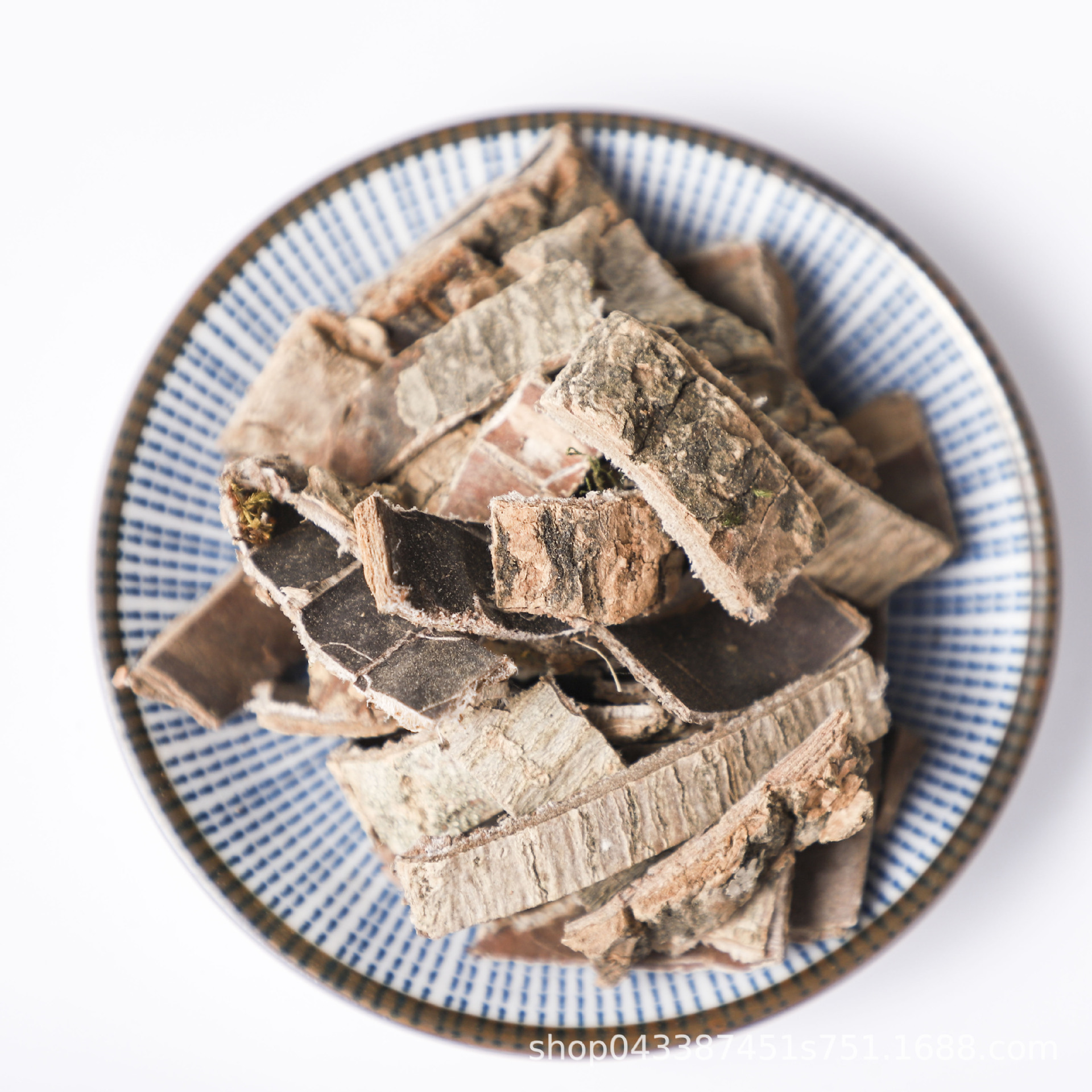 Eucommia Ulmoides, Chinese Medicinal Materials, Wild Old Eucommia Ulmoides Bark, Tea, Water and Wine, Eucommia Ulmoides Bark, Carefully Selected