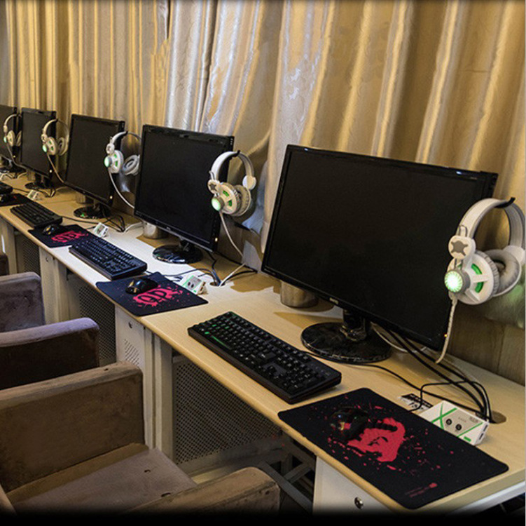 Internet cafe headset small hook headset holder headset rack computer headset receiver hook explosions