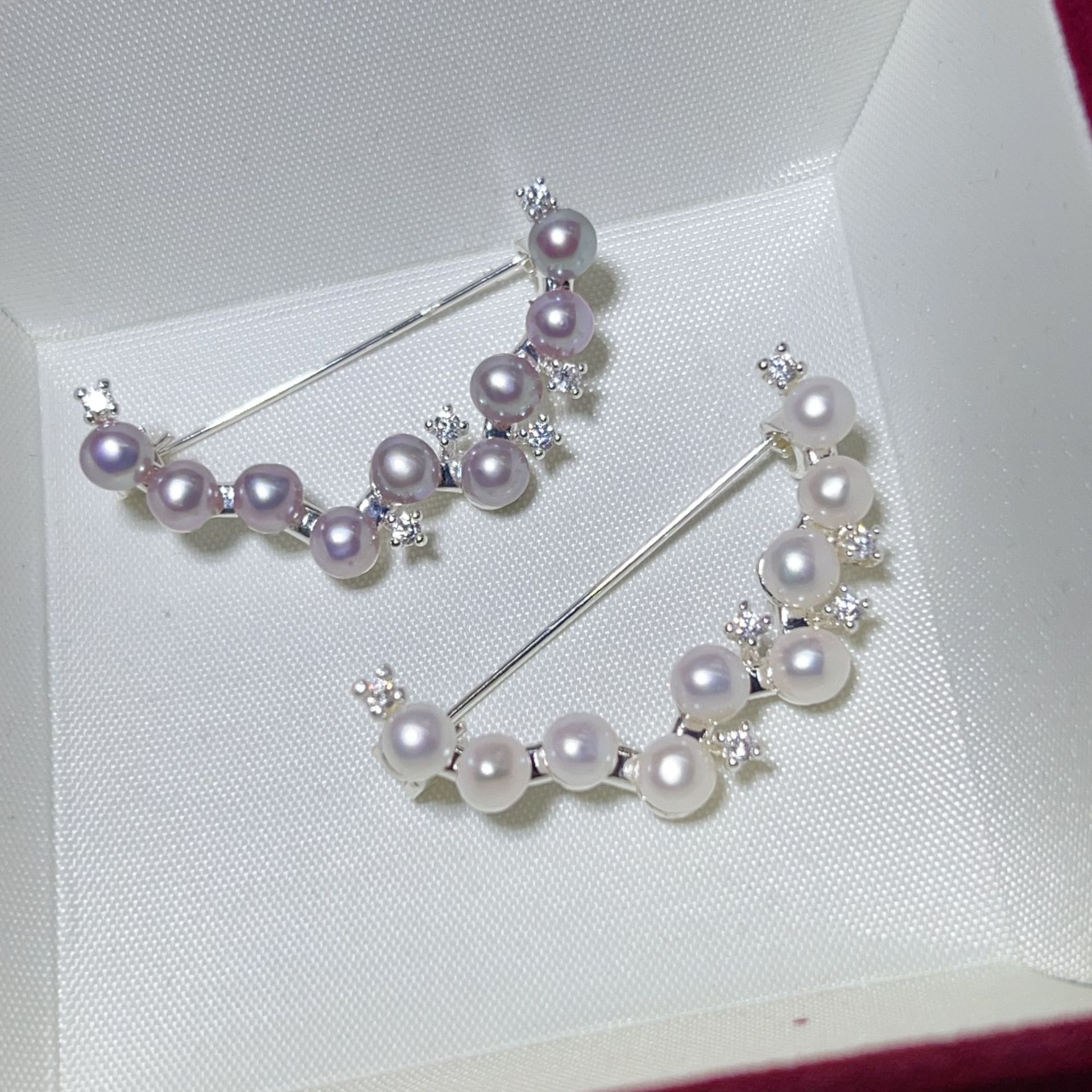 Zhuji Pearl Fashion High-end Brooch Female Zircon Silk Towel Buckle Anti-light Buckle Natural Freshwater Pearl Corsage Pin