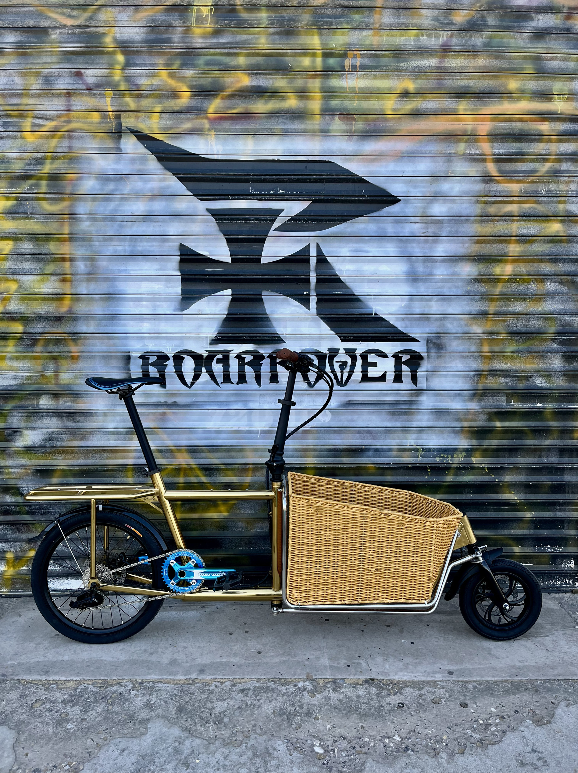 Грузовой велосипед для домашних животных, коляска для собак, для прогулок с собаками, шелковые цветы и другие