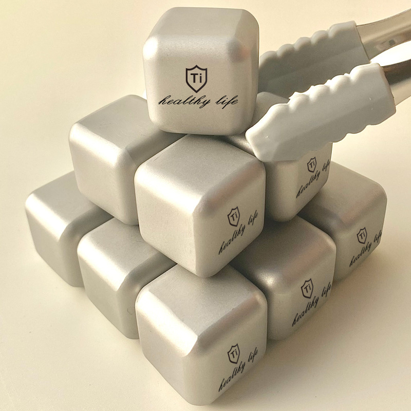 Titanium Purified Stainless Steel Ice Block Mold Food Grade Frozen Ice Grain Mold Whiskey Icestone Quick Frozen Metal Icestone