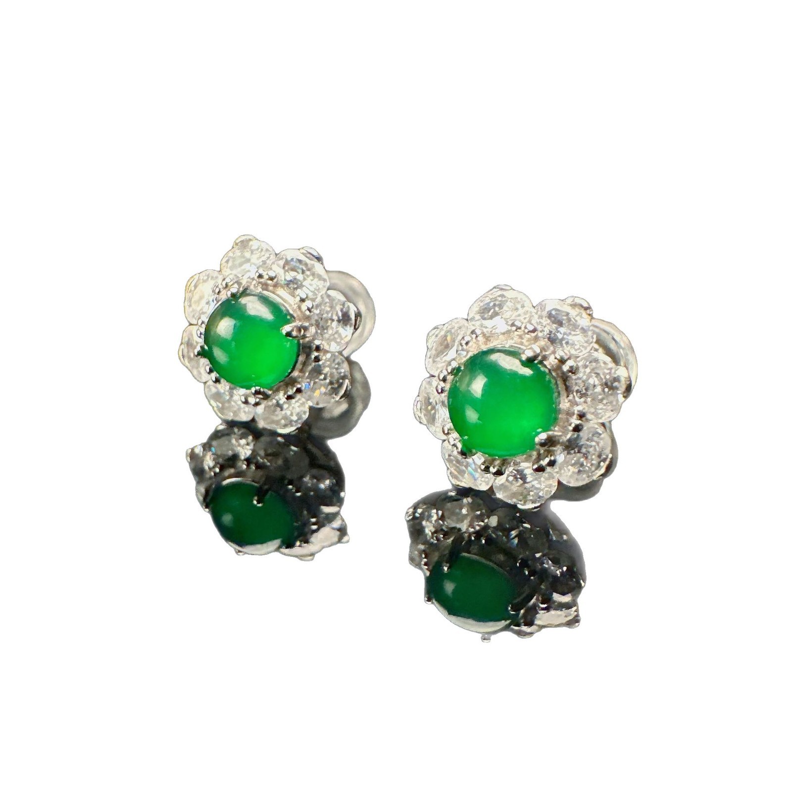 Guatemalan Natural Jade Card 5mm Earrings S925 Sterling Silver Inlaid with Flowers Full of Diamonds Accessible Luxury Versatile Earrings
