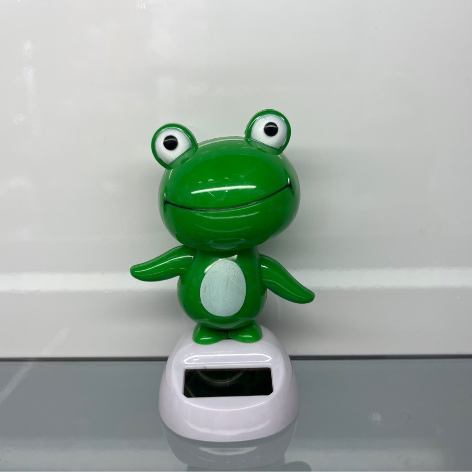 Автомобильные украшения, солнечные качели для автомобиля, аксессуары для интерьера автомобиля с лягушкой, декоративные предметы