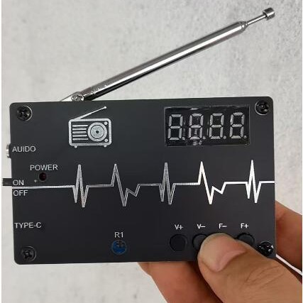 Набор для сборки радиоприемника FM частотной модуляции с цифровым дисплеем, учебный цифровой DIY проект, детали для пайки микроконтроллера