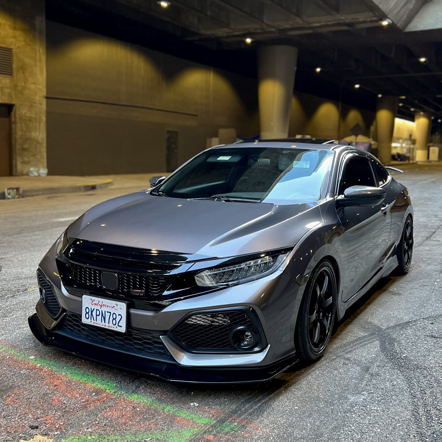 Suitable for modification of hatchback Civic front shovel 10th generation Civic Si front bar special front lip movement small surround wind knife