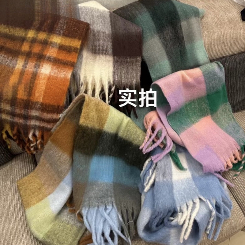 New Autumn and Winter Thickened Warm Rainbow Plaid Scarf European and American Style Loop Yarn Thick Tassel Color-Blocked Shawl