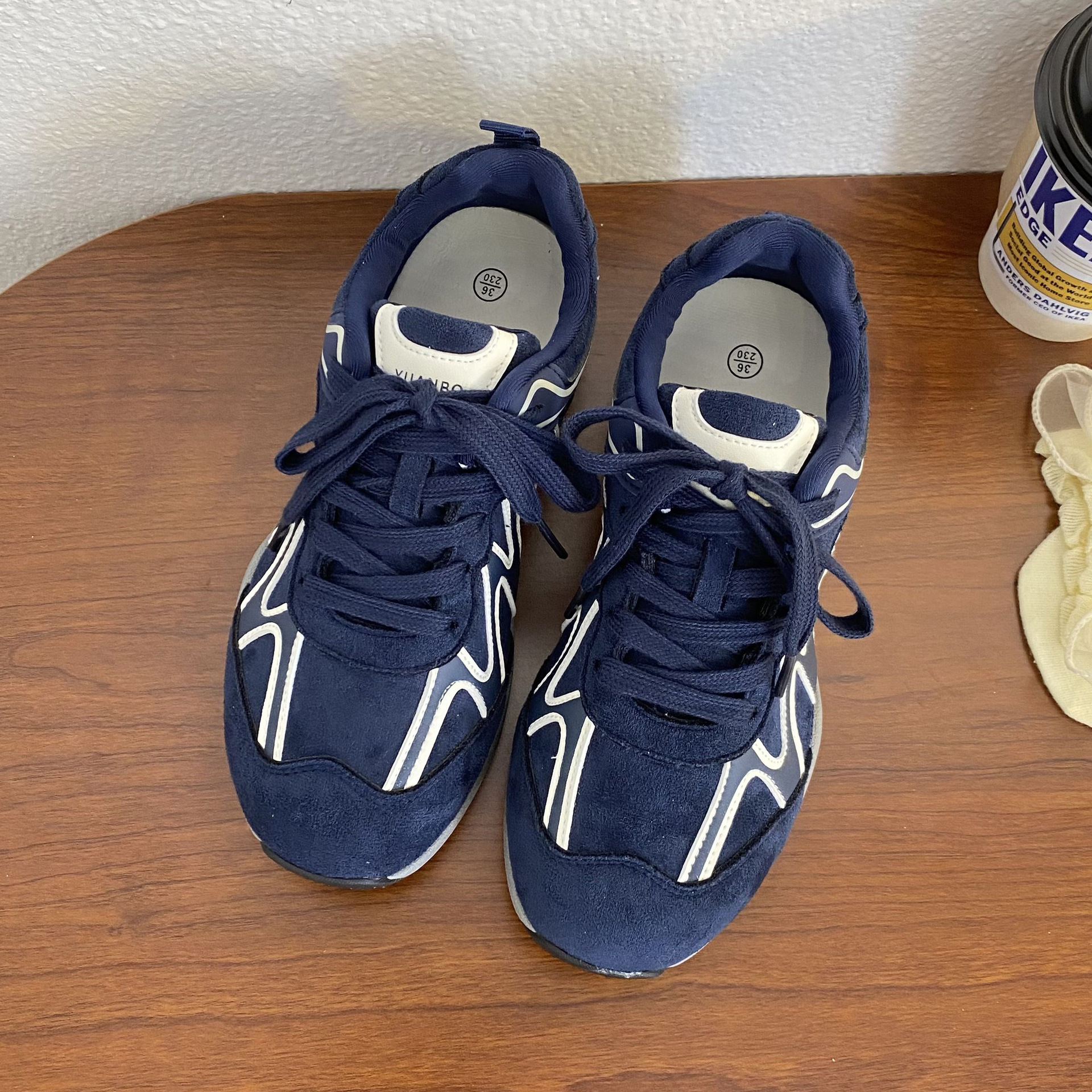 2025 Autum New White Shoes Korean Style Ins Female Students Heightening Thick-Soled Sports Sneakers Casual Shoes Trendy N3205