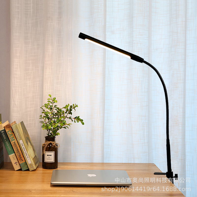 Amazon led clip lamp dormitory desk reading bedside clip lamp USB powered beauty lamp lighting lamp bracket