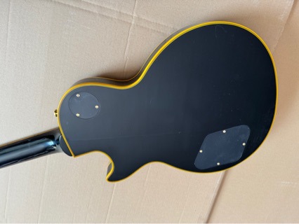 Black Yellow Edge Yellow Logo Three Pieces Pickup Electric Guitar