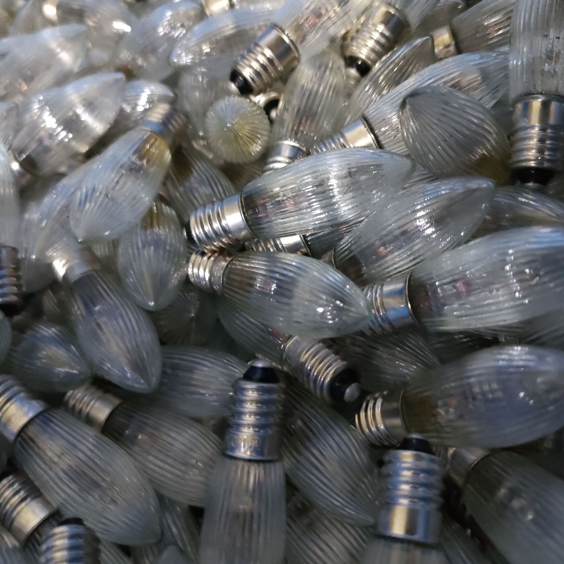 Factory Direct tungsten Christmas bulb series: E10 olive bubble