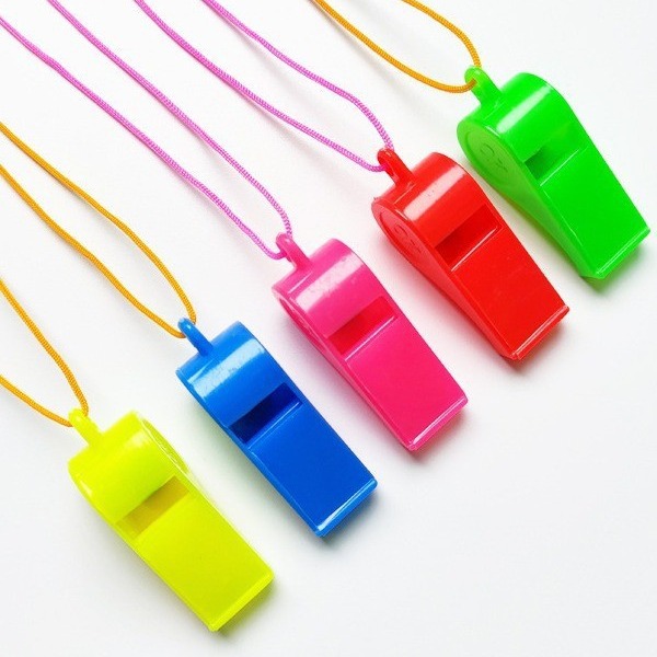 Оптовые игрушки дудка для детей цветные атрибуты для вечеринки пластиковая дудка чемпионата мира по футболу