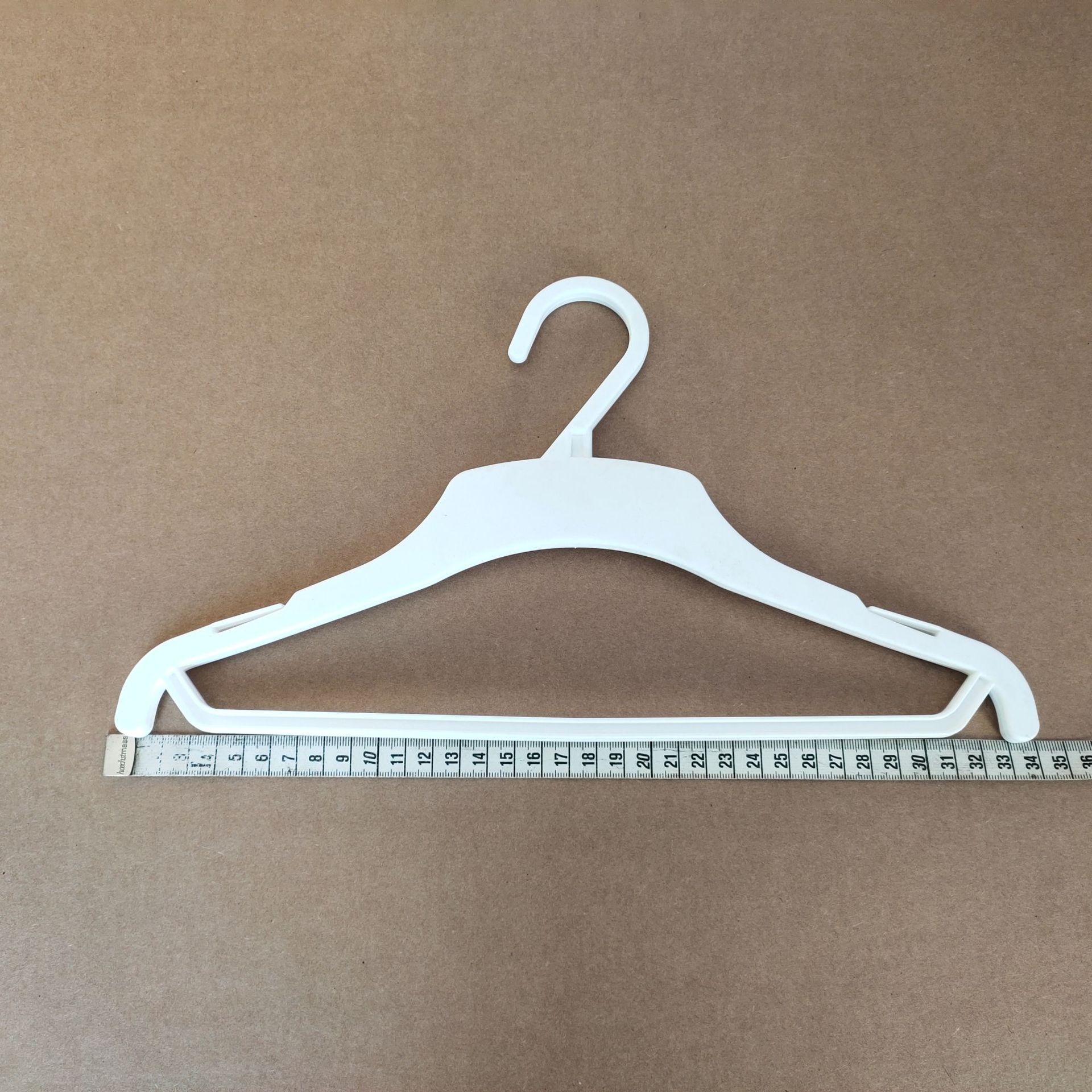 Shuangmeier Foreign Trade Traceless Disposable Plastic Children's Clothes Hanger Children's Clothing Store Children's Clothes Rack in stock
