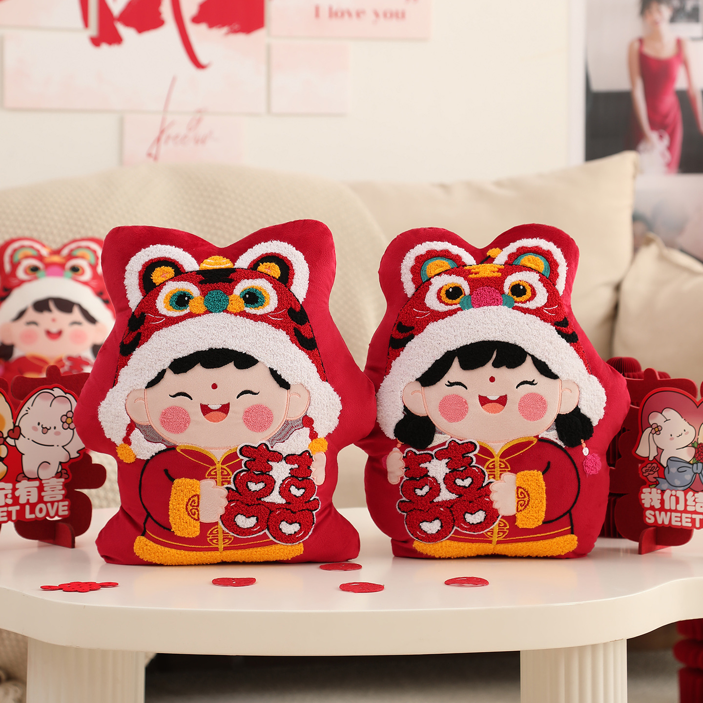 Пара подушек с символом двойного счастья, новые свадебные куклы, высококачественные подарки для невесты и жениха, куклы для свадебного торжества