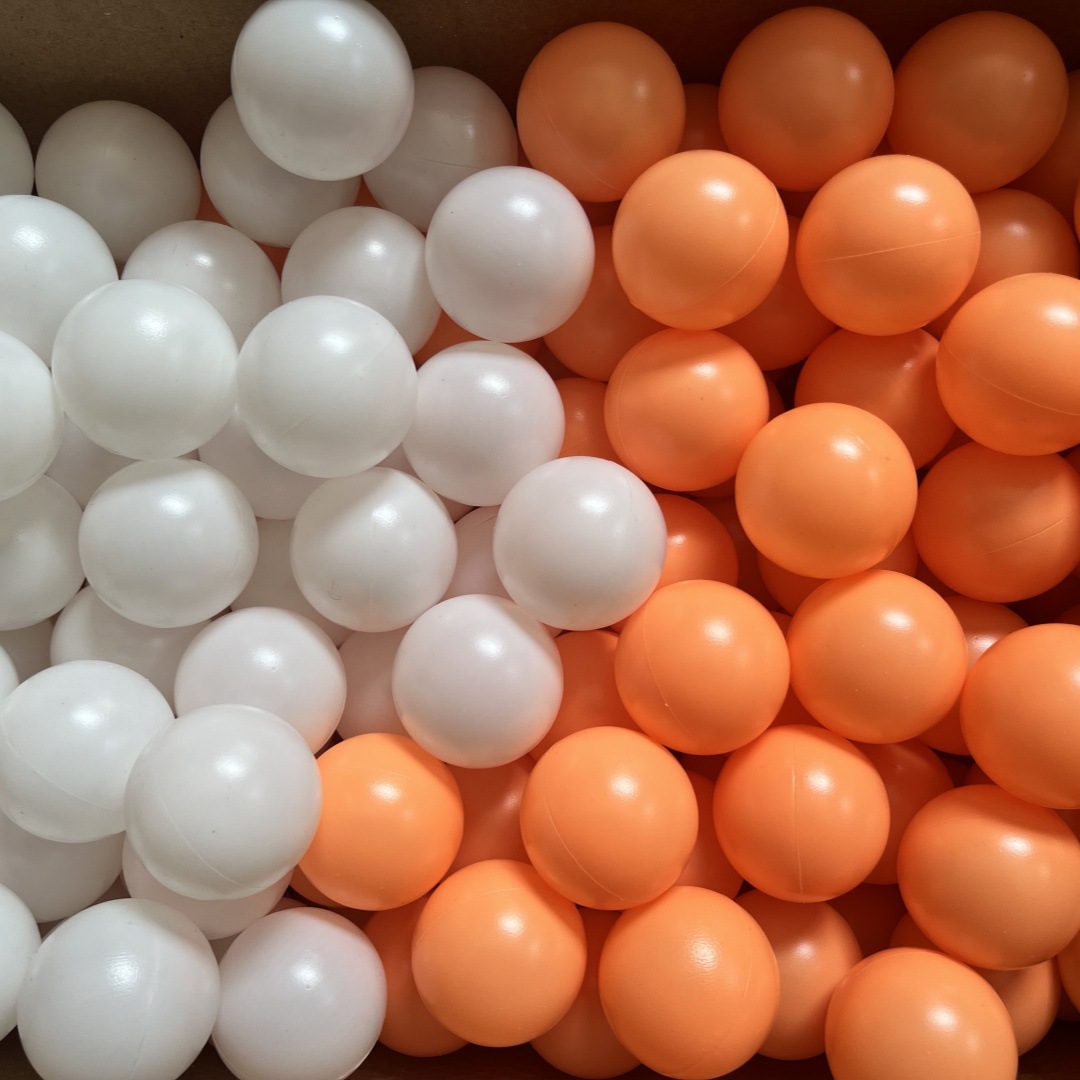 Пластиковый мяч для лотереи, желтый и белый, 40мм, оптовая продажа