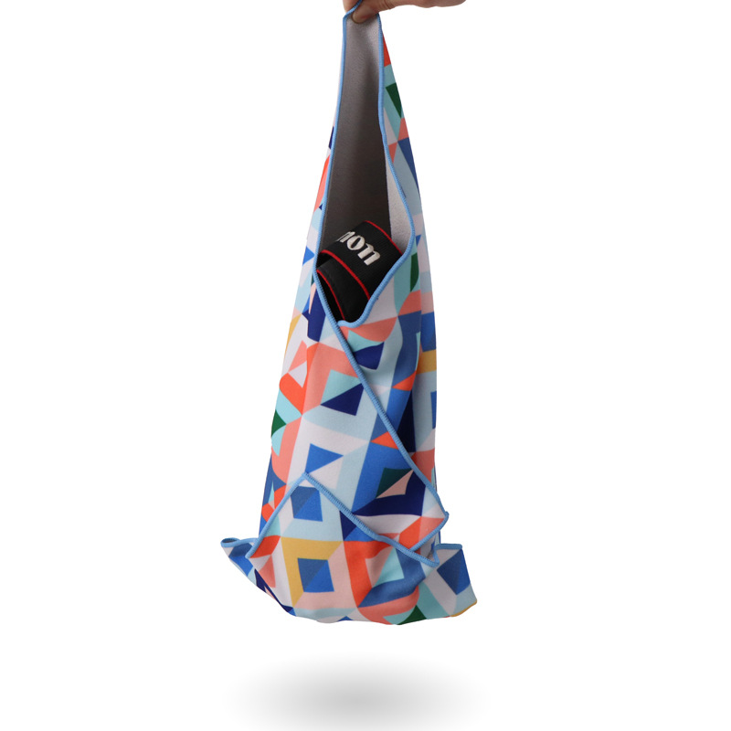 Microfiber Magic Self-Adhesive Cloth, Magic Protective Cloth, Camera Bag Liner Bag Cloth, 100% off Cloth, Free Foldableing