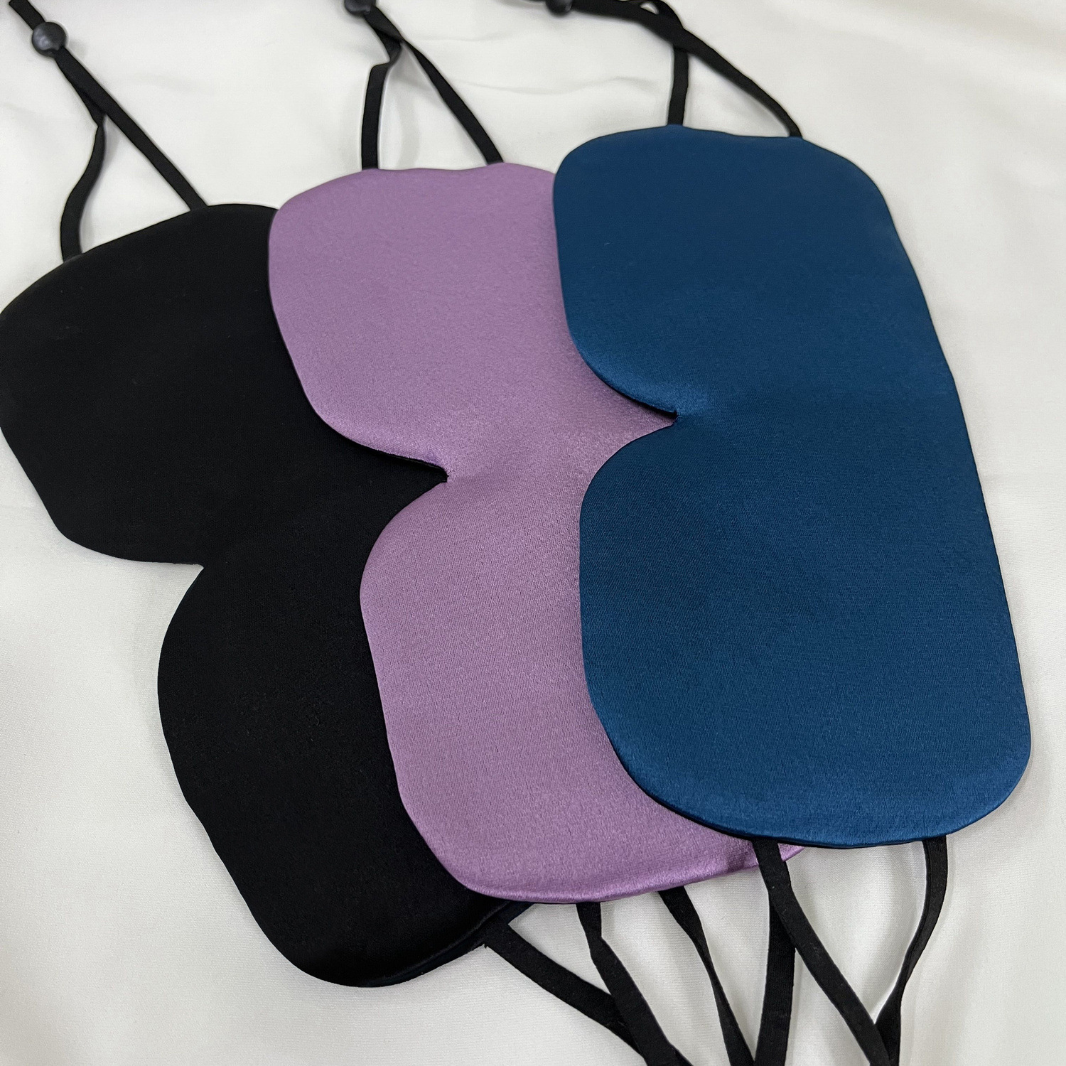Silk Eye Mask for Light-Blocking Sleep, Special Ear-Hanging Breathable Mulberry Silk to Relieve Eye Fatigue While Sleeping