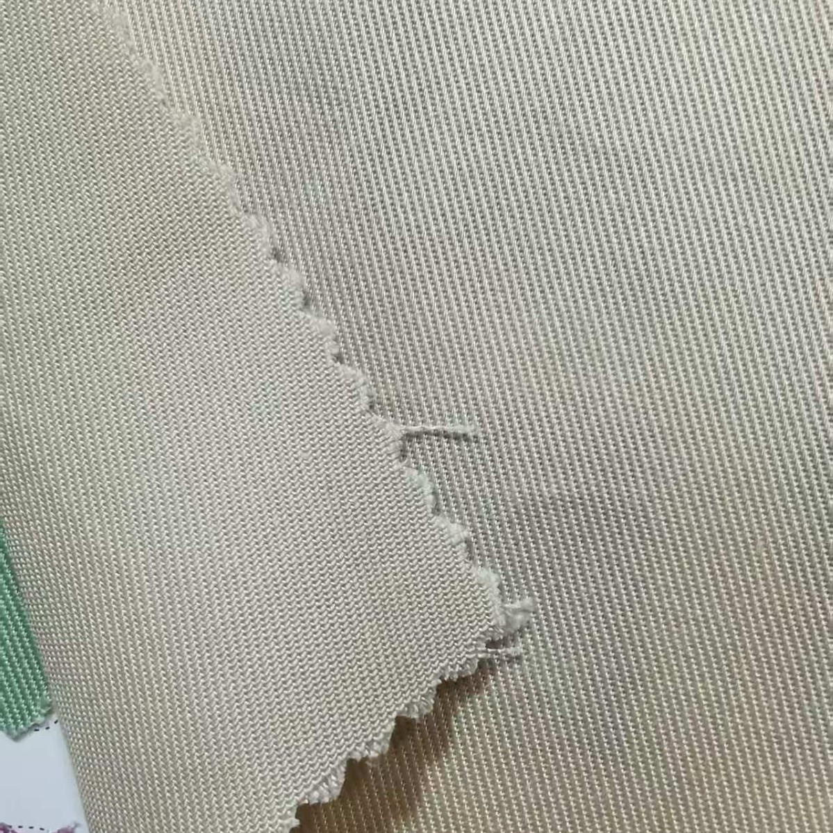Pure Tencel Yarn Card Fabric 100% Lyocell Twill Recycled Tencel Twill Twill Woven Fabric