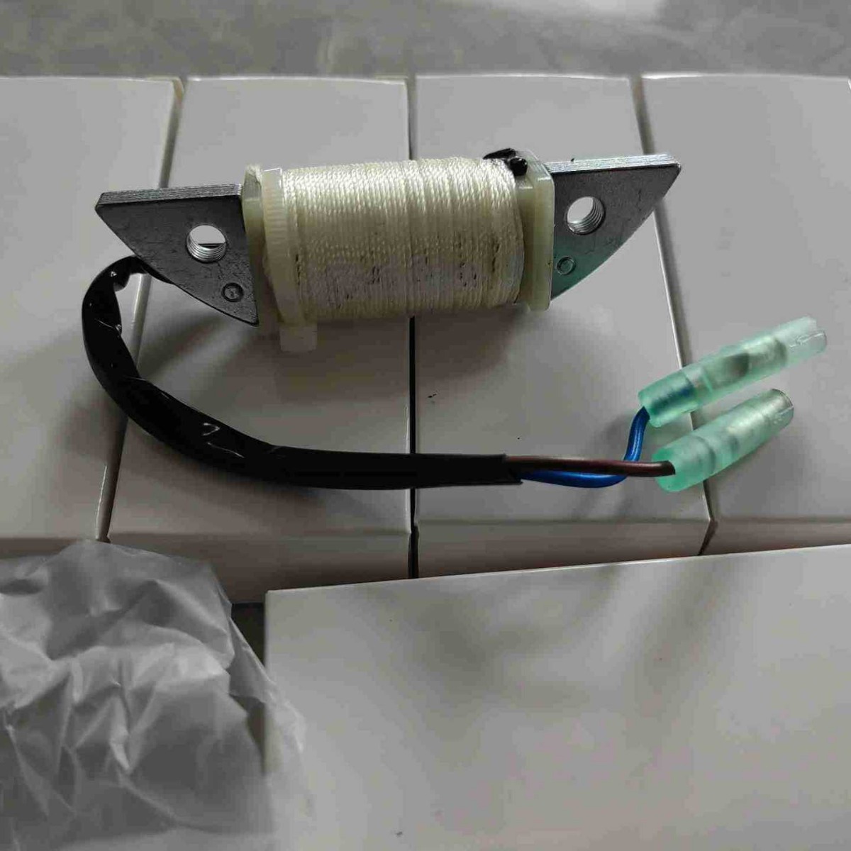 Подходит для зажигающей катушки зарядного устройства Yamaha 15 2-тактный 63V-85520-00