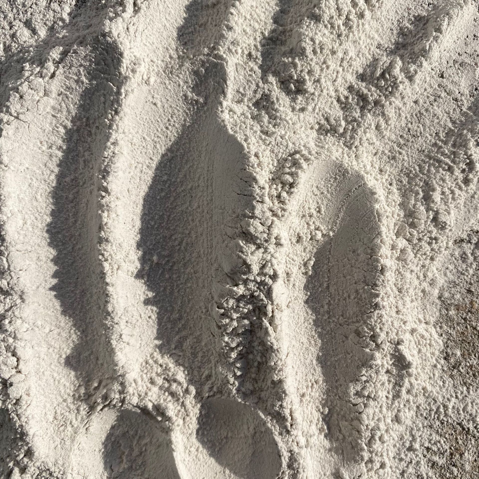 Barite Particles Barium Sulfate Powder Rubber Plastic Filled Oil Field Counterweight Radiation Protection Aggregate Barium Sulfate Sand