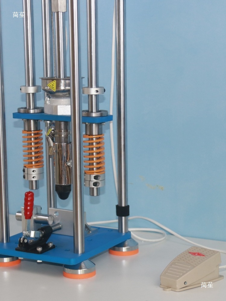 30g Automatic Pneumatic Small Vertical Desktop Injection Molding Machine Suitable Materials Pe.Pvc.Pet.Abs