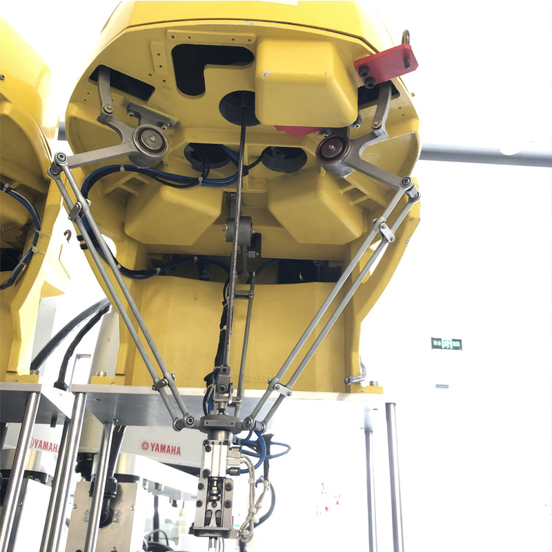 Used Fanuc Parallel Spider Robot M-1Ia/0.5 Handling Sorting and Grasping Fanuc Mechanical Arm
