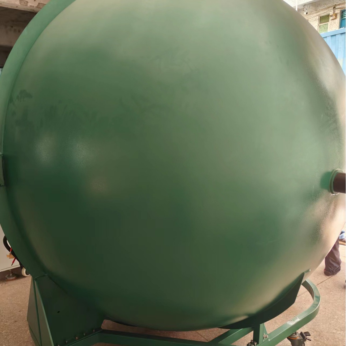 Distant SP-20 Phyto Lamp Points Ball, 9.9 into a New. Plant SPectrum Photosynthetic Radiometer.