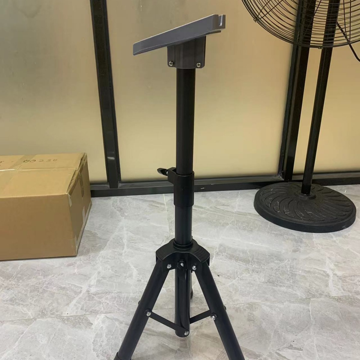 Горячая распродажа: треугольная складная опора и адаптируемая опора Gen3 (подходит для улицы, RV, яхты